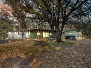 870 Swanson Ln, Colfax, CA 95713