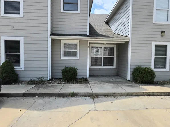 444 Florida St APT 2, Lawrence, KS 66044