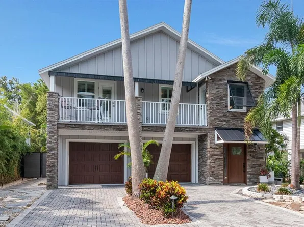 940 WISCONSIN AVENUE, PALM HARBOR, FL 34683