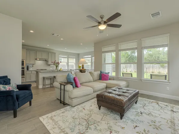 208 Stone Canyon Dr, Georgetown, TX 78628