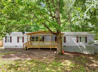 815 Garrison Rd, Lula, GA 30554