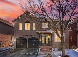 10 Sugarcane Ave, Brampton, ON L6R3C8