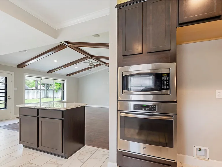 4023 Bayou Grove Dr — Photo 11