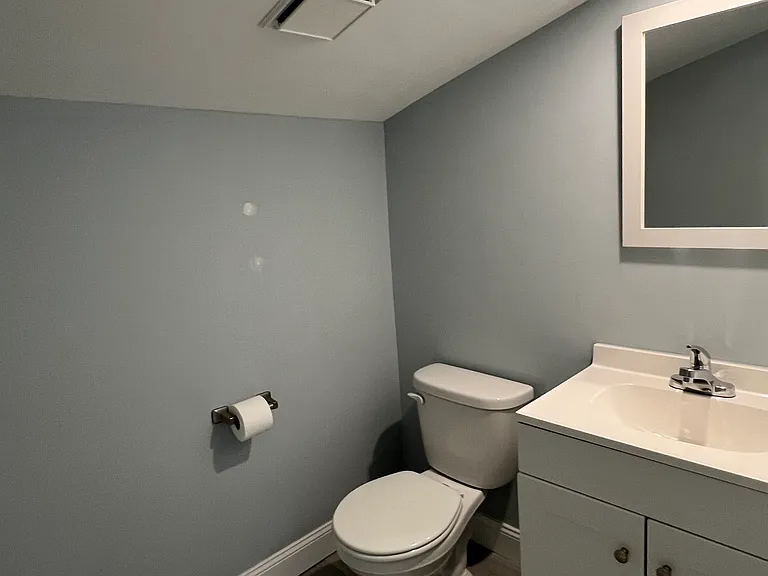 124 Watkin Ave #30-4E — Photo 6
