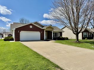 2800 Becker Dr, Peru, IL