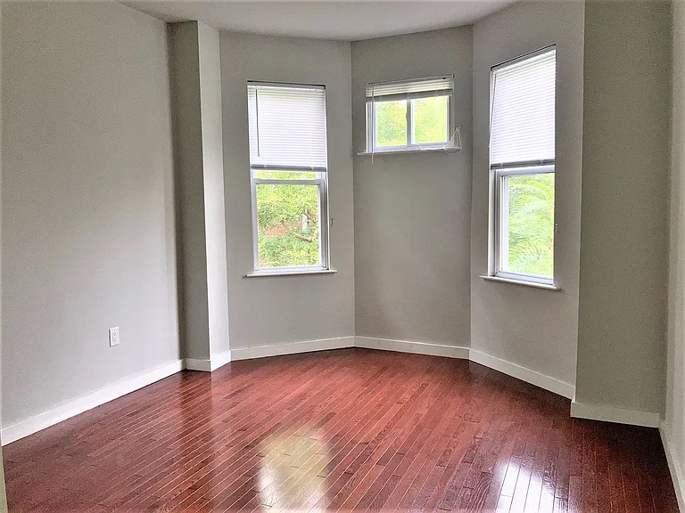 742 South 53rd Street — Photo 18