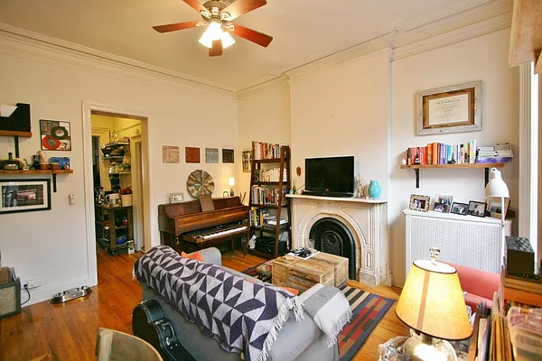 Rented by Corcoran | media 31