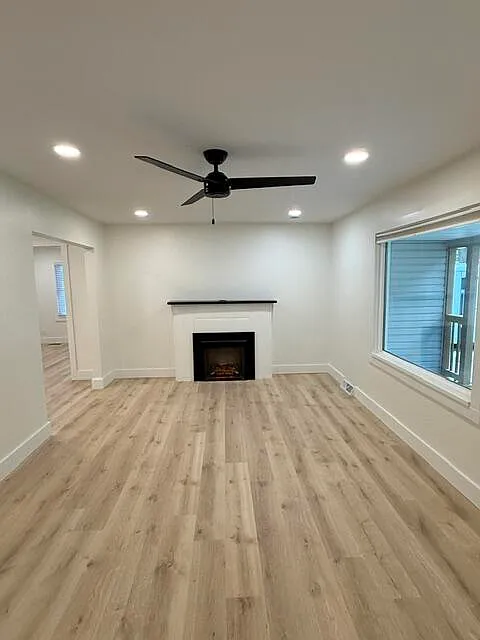 4 bed, 2.0 bath, 1542 sqft, $1,895 — Photo 4