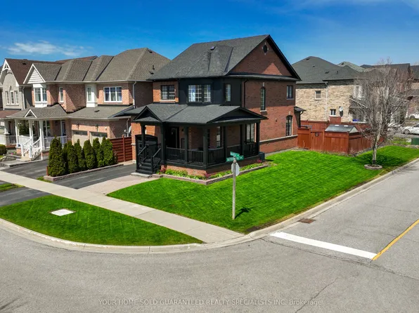 37 Mantle Ave, Whitchurch Stouffville, ON L4A 0M7