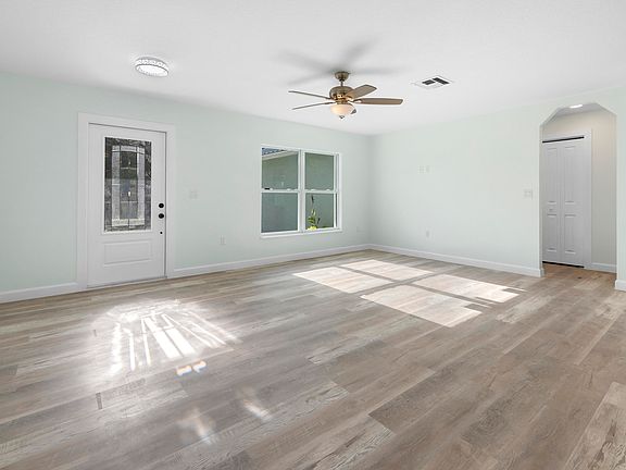 3rd image of 3896 NW 24TH Avenue