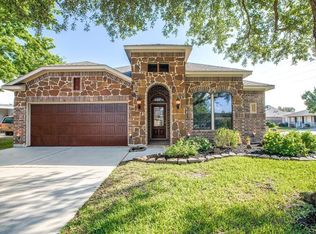5202 Park View Dr, Willis, TX 77318