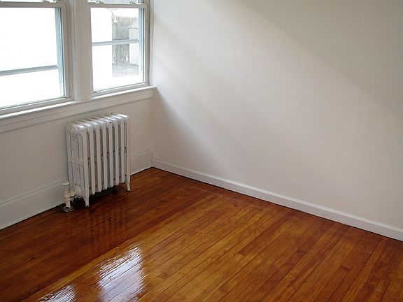 5th image of 140-26 170th St