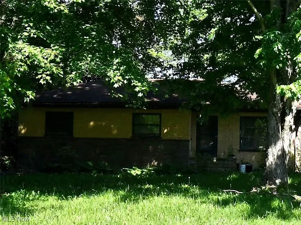 4362 Hoagland Blackstub Rd, Cortland, OH 44410