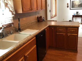 500 N Grove St, Colfax, IL 61728