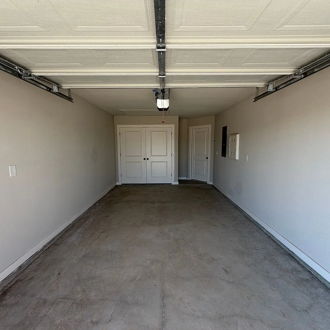 Your New Home Awaits Brand-New 3 Bed, 2 Bath Duplexes — Photo 2