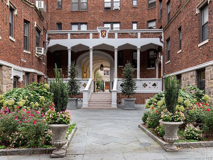 31 Pondfield Road W UNIT 57, Bronxville, NY 10708 Zillow