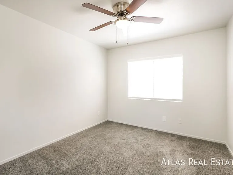 8840 Cornwall Glen Ave — Photo 13
