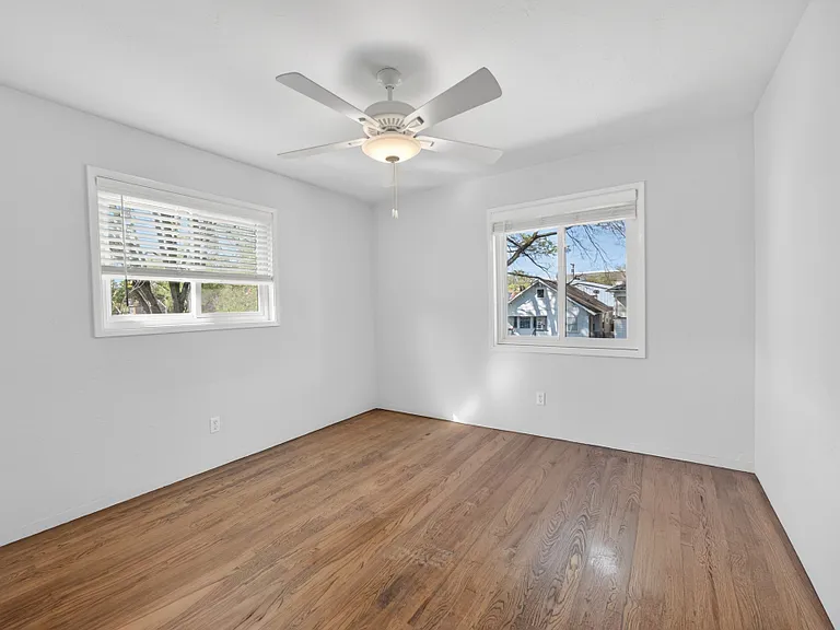 1624 T St #5 — Photo 13