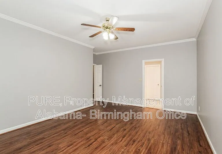 1135 Berwick Rd — Photo 9
