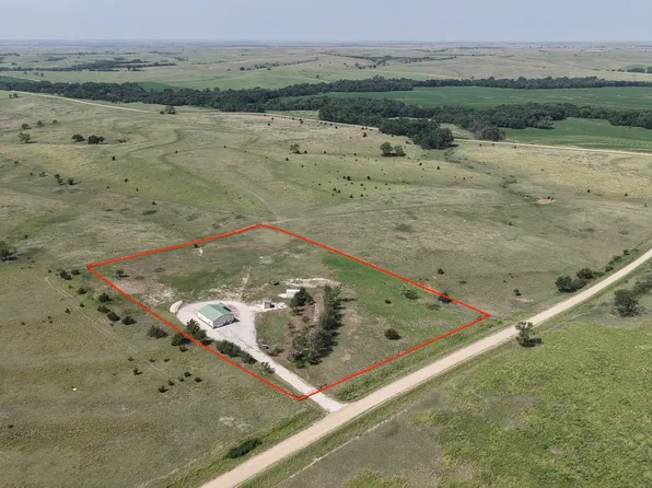 22342 Road S, Norton, KS 67654