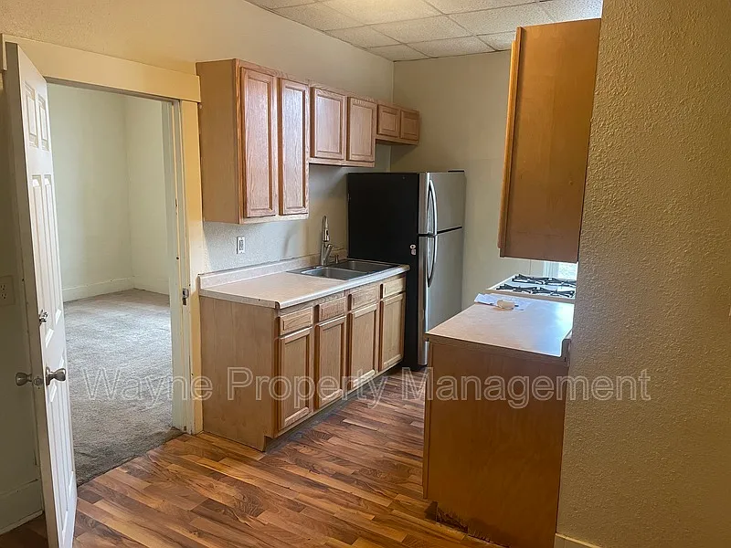 Building Photo - 546 2nd St #1