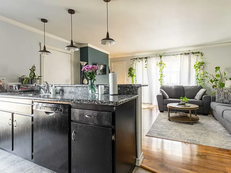 2841 S Fairview St #4 — Photo 5