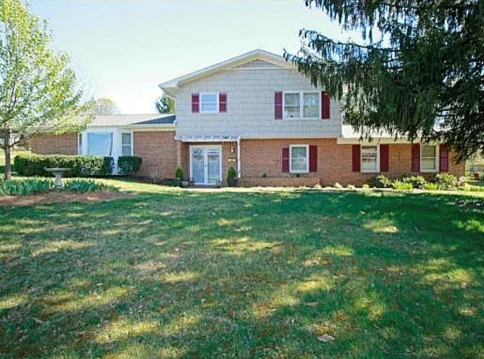 811 N Hills Dr, Johnson City, TN 37604 Zillow