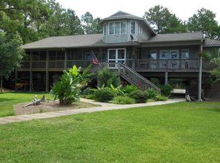 148 Thurman Rd, Beaufort, NC 28516