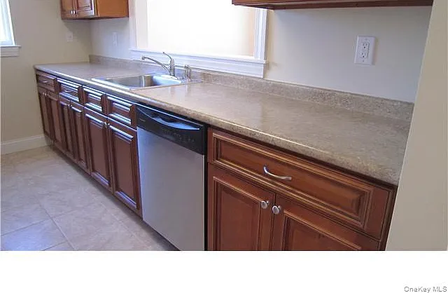 304 Tondo Cir — Photo 3