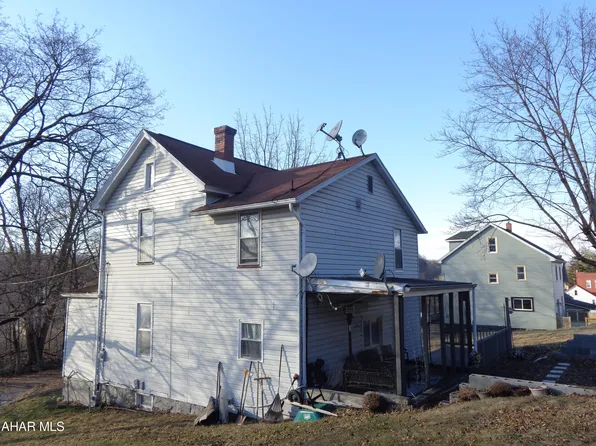535 Lotz Ave, Altoona, PA 16602