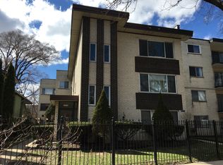 7070 N Ridge Blvd APT 2C, Chicago, IL 60645