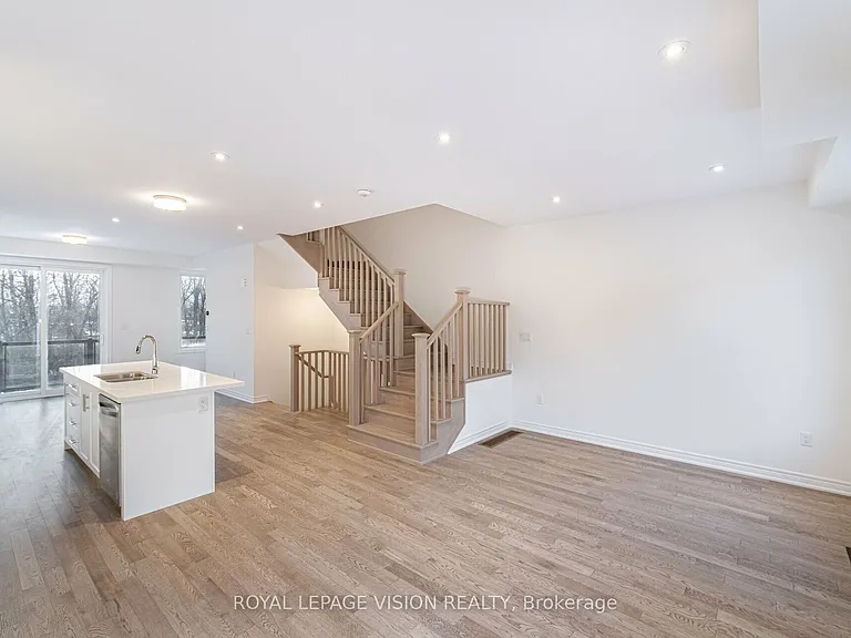 50 Folcroft St — Photo 11