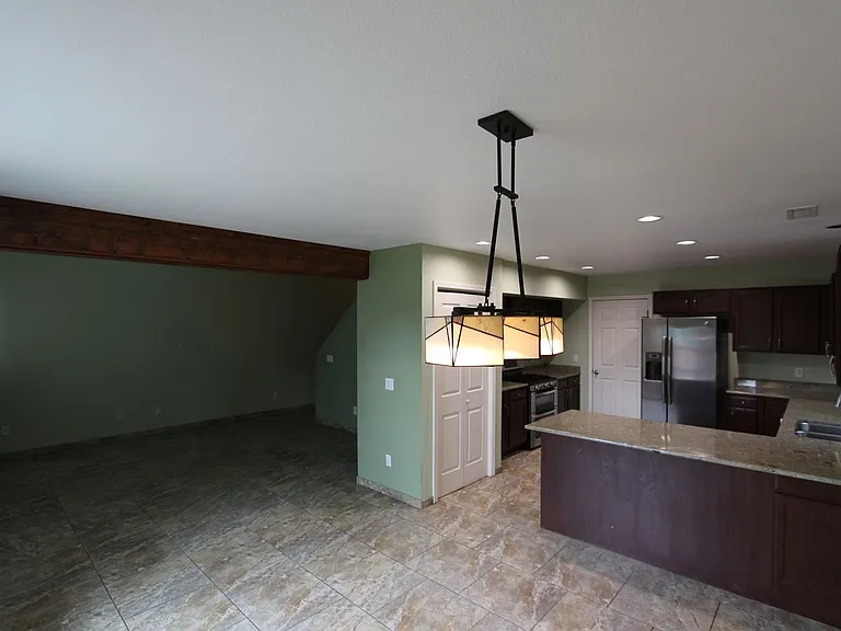 3026 N Joy Ln — Photo 2