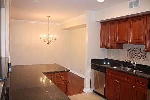 4th image of 7718 Woodward Ave #13-1H