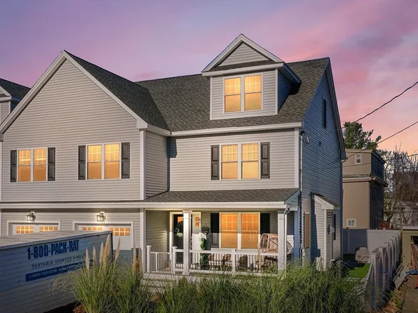 5 Bennett St #2, Wakefield, MA 01880