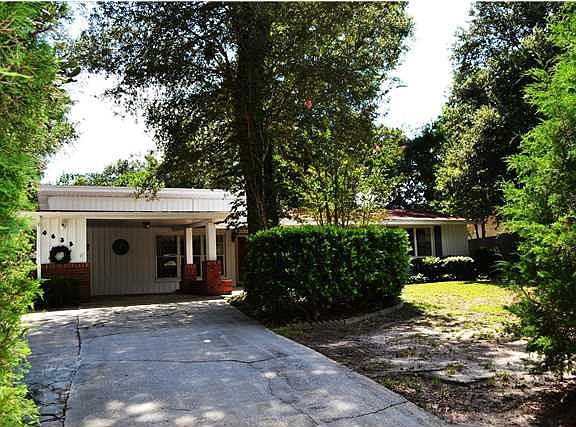 4th image of 4635 Peacock Dr