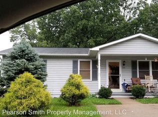 106 Oak View Dr SE, Leesburg, VA