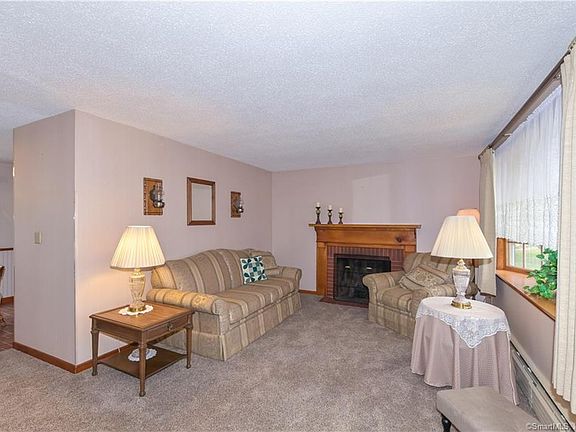 2nd image of 87 Margery Dr