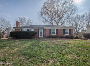 7820 Oxted Ln, Graymoor Devondale, KY 40222