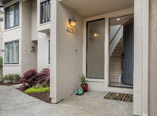 2375 Ticonderoga Dr, San Mateo, CA 94402