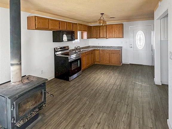 3rd image of 1150 Christy Avenue