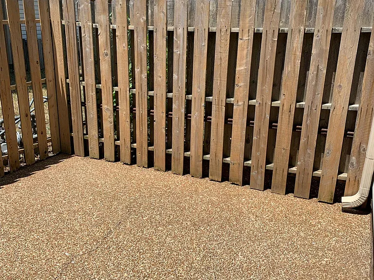 830 Brentwood Point — Photo 36