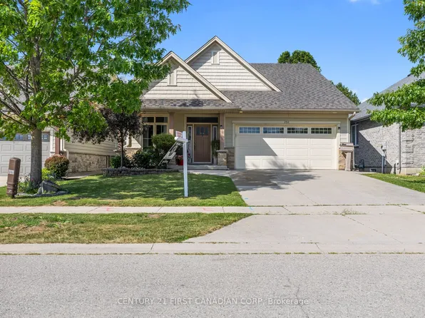 292 Walnut St, Lucan, ON N0M 2J0