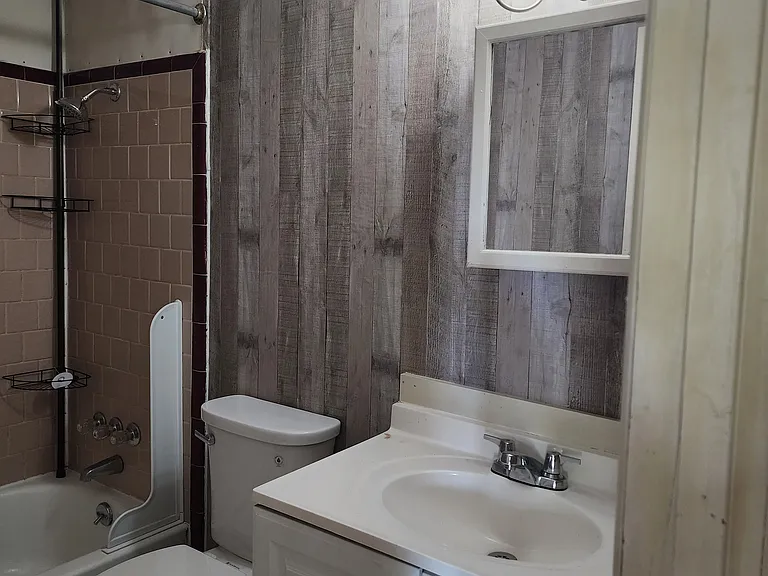212 Sierra Madre Dr — Photo 7