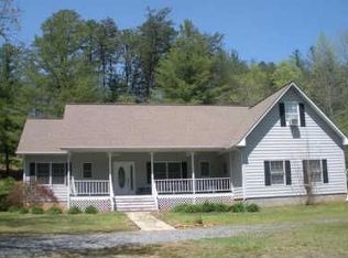 2667 Fodder Creek Rd, Hiawassee, GA 30546