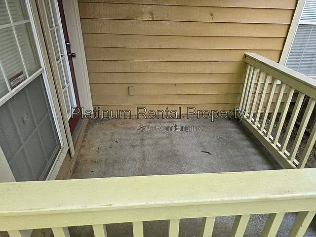 906 Country Park Dr SE — Photo 21