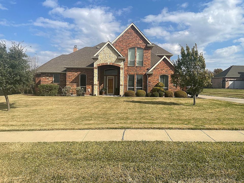 2nd image of 2114 Rohne Dr