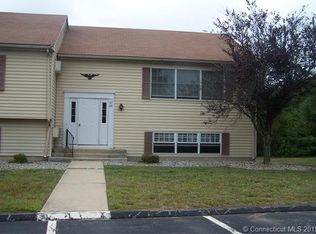 88 Founders Vlg, Clinton, CT 06413