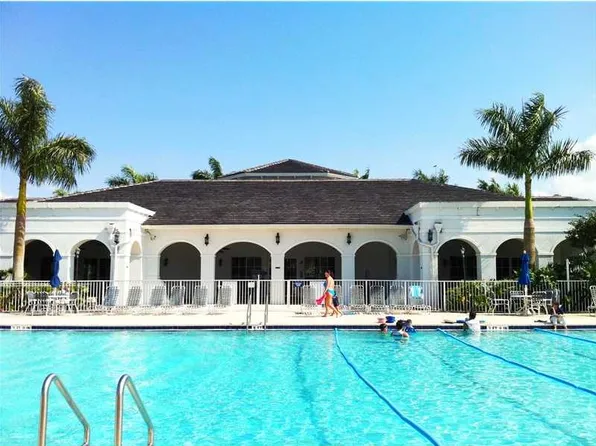 10749 NW 78th Ter, Doral, FL 33178