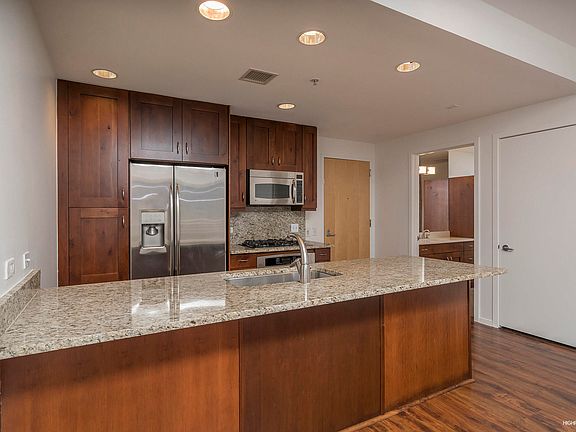 4th image of 7137 E Rancho Vista Dr Unit 5004